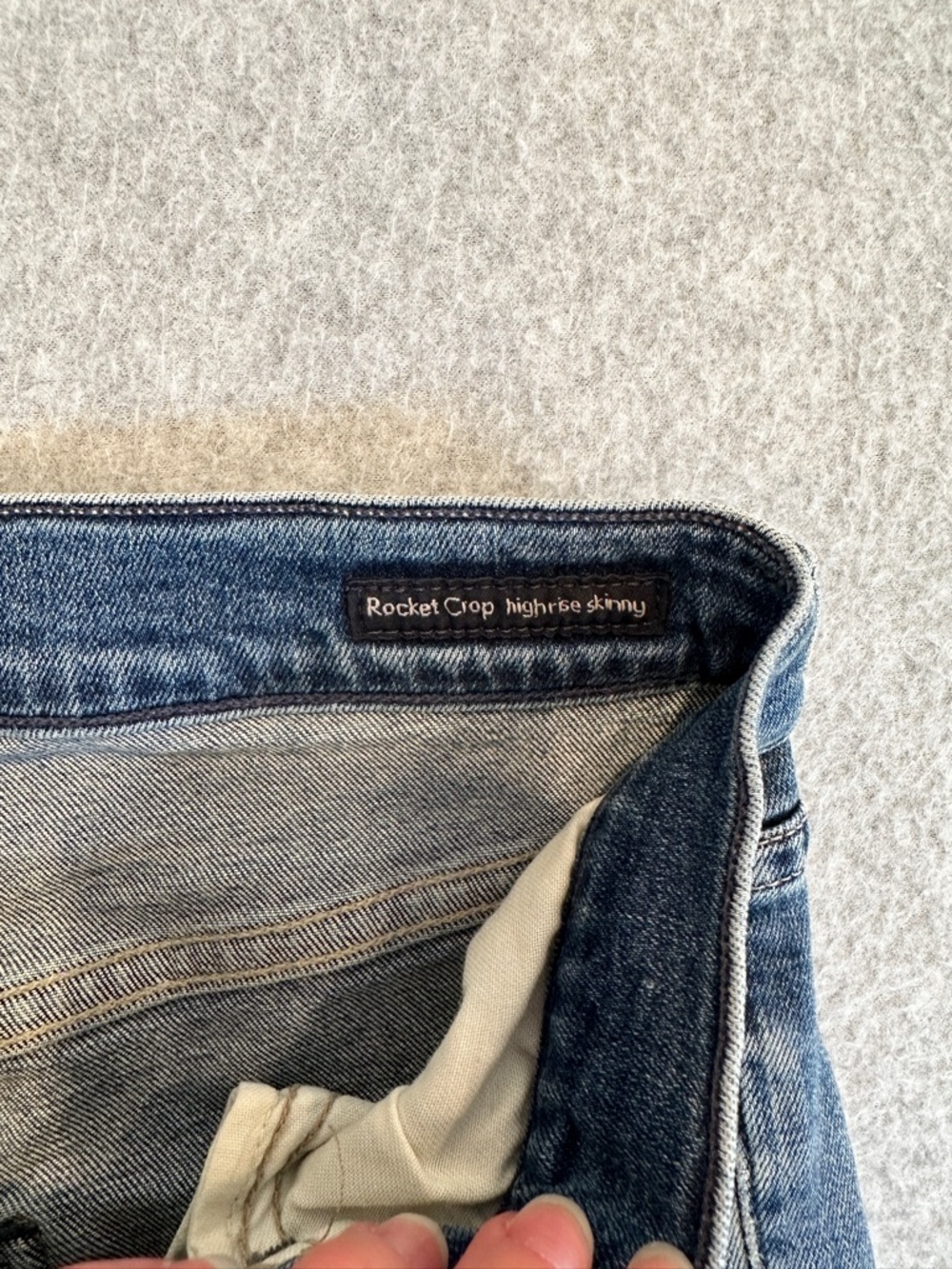 Citizens Of Humanity Rocket Crop High Rise Skinny Jeans - Picture 4 of 12